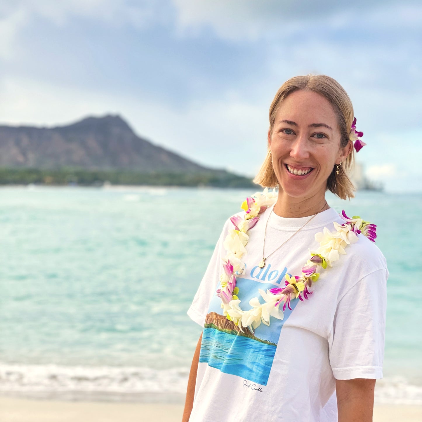 Unisex Boxy Tee: Live Aloha