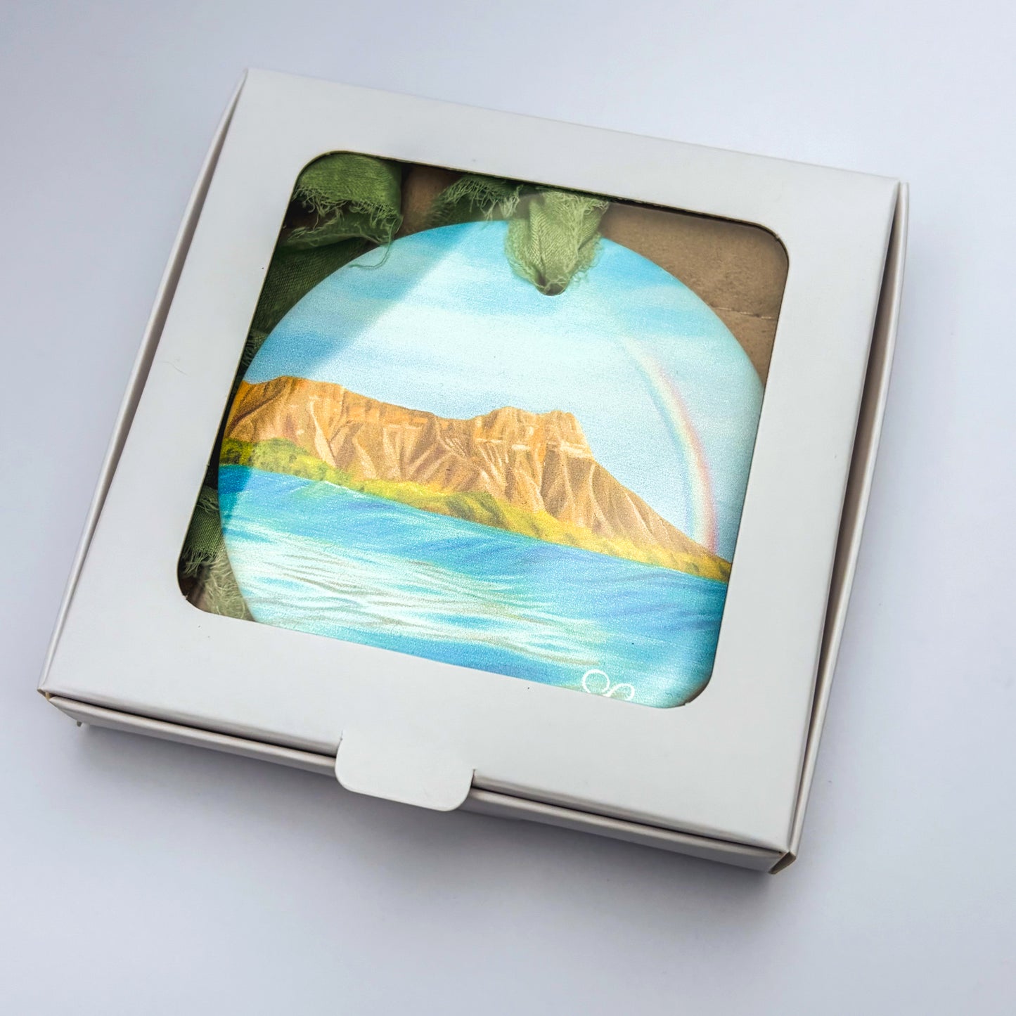 Limited Release 2025 Ornament: Live Aloha